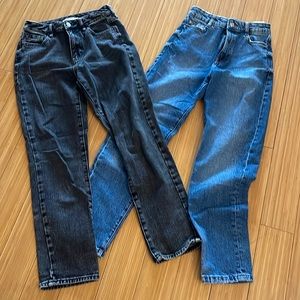 Lot is 2 jeans size 24 & 0 Zara and pacsun